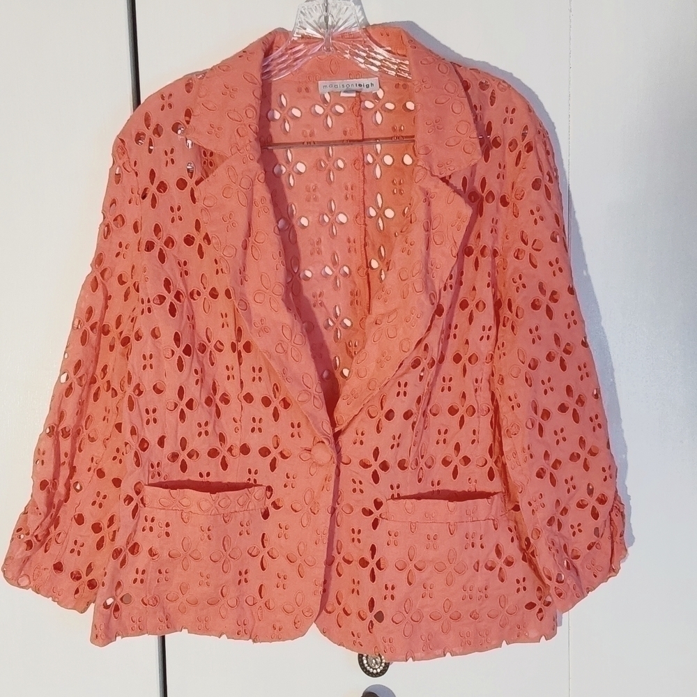 Madison Leigh|  Pink/ Coral Eyelet Blazer Suit Coat Lazer Cut Modern Chic Sz.XL